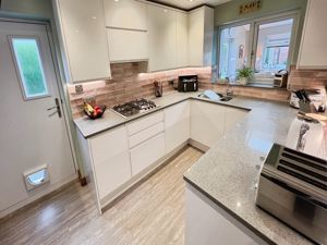 Kitchen- click for photo gallery